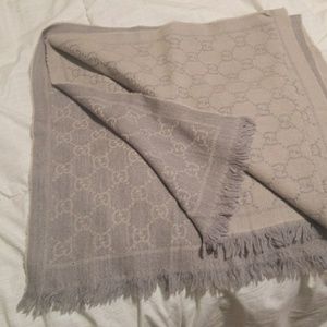 GG jacquard knitted scarf Authentic.